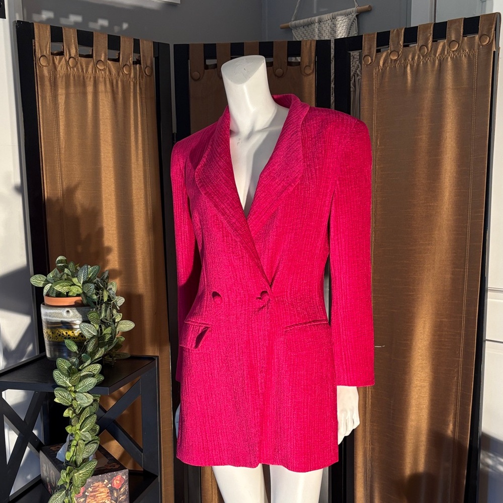 Vibrant Fuchsia Women's Blazer